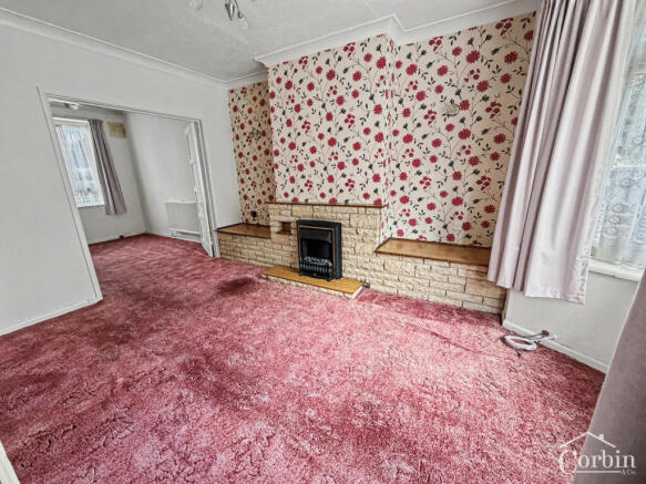 Leybourne Avenue, Bournemouth, BH10 5 photo 4