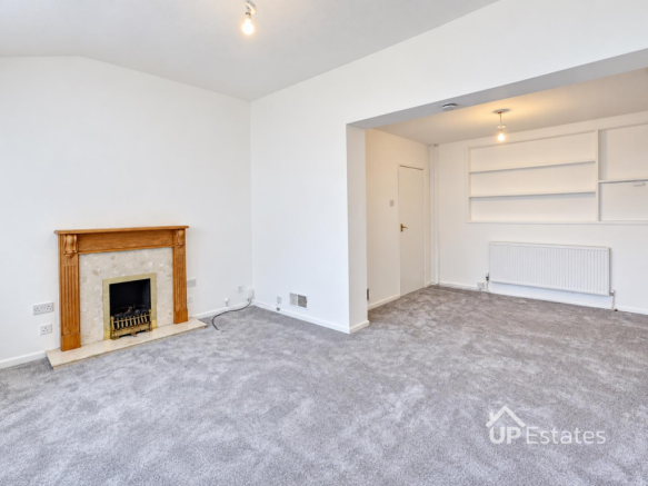Lounge/ Dining Room