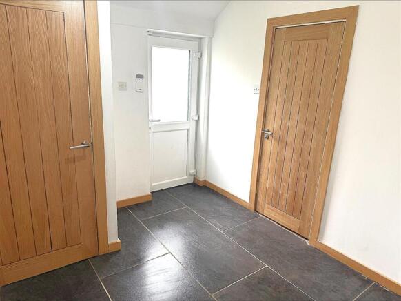 Hallway.jpeg