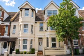 14, Victoria Road, Folkestone CT19 5AT