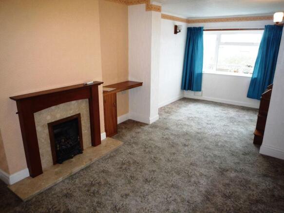 Rear Lounge/Dining