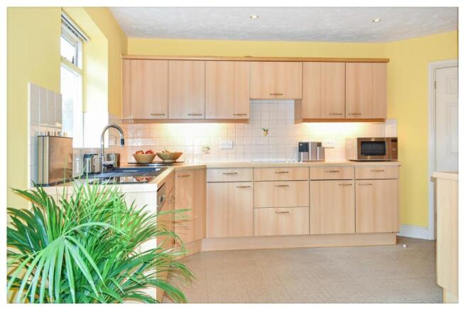 Kitchen 2