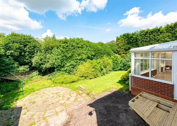 2 Royal Oak Drive-Garden 2.jpg