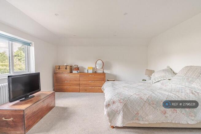 1st Bedroom - Super King Bed