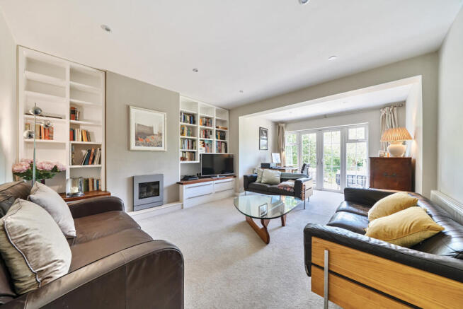 4-1315780-19-685e...