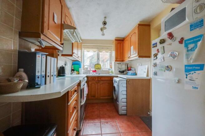 Chanctonbury Road, Burgess Hill, RH15 photo 4
