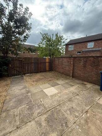 3 bed End of Terrace to rent Image 12