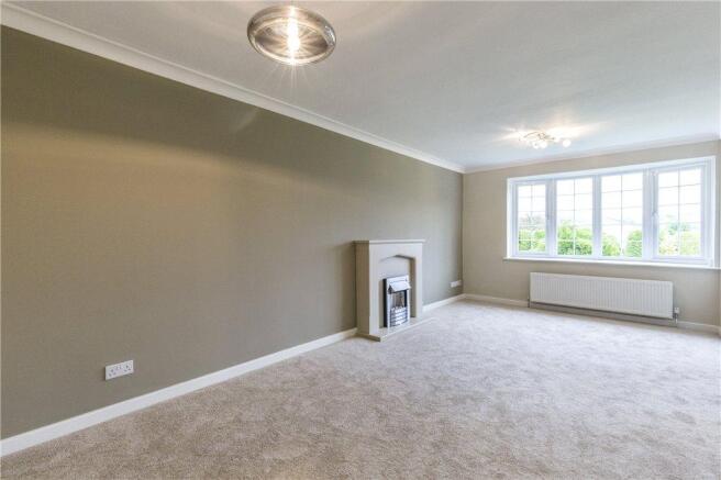 Large Sitting Room