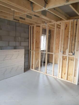 3 bed Semi-Detached to rent Image 12