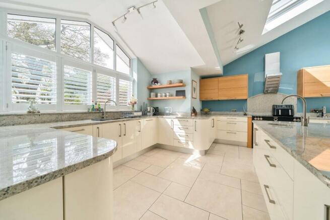 Kitchen/ Dining/ Family Room