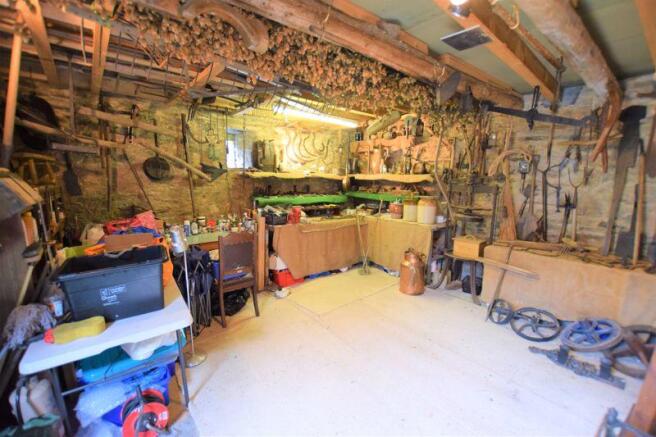 Barn/Workshop