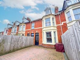 77, Greenway Road, Taunton TA2 6LD