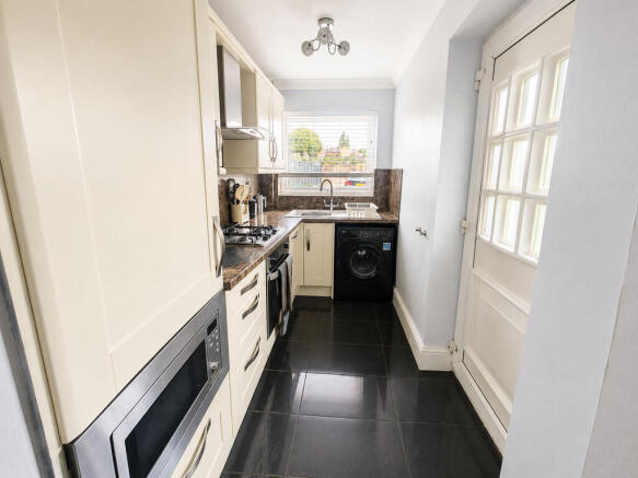 3 bed End of Terrace for sale Image 6