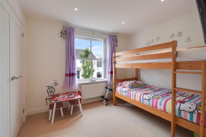 Bedroom 2 (Double)