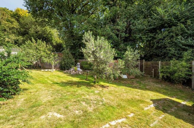 Rear Garden Photo 2