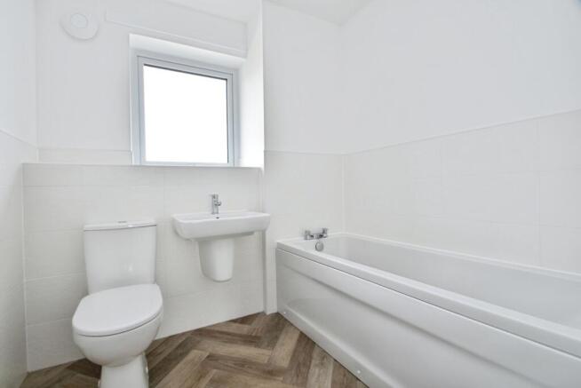3 bed Detached for sale Image 11