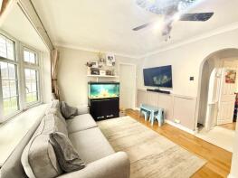 79, Waarden Road, Canvey Island SS8 9AR