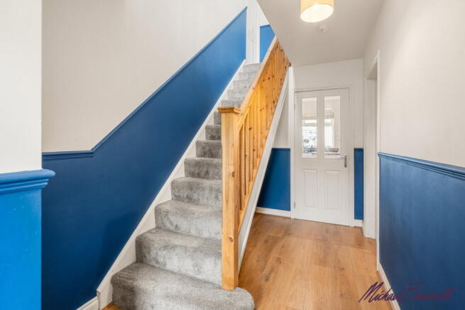 4 bed Detached for sale Image 11