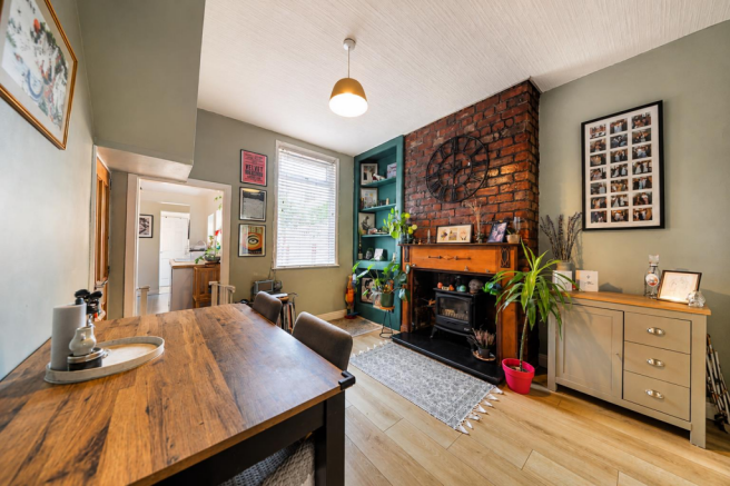 3 bed Terraced for sale Image 9
