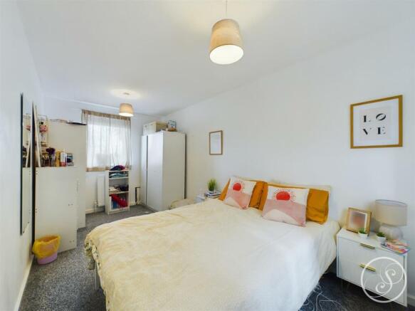 Bed 1