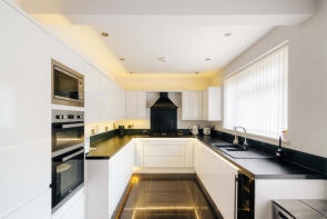 70, Kings Weston Avenue, Shirehampton, Bristol BS11 0AL