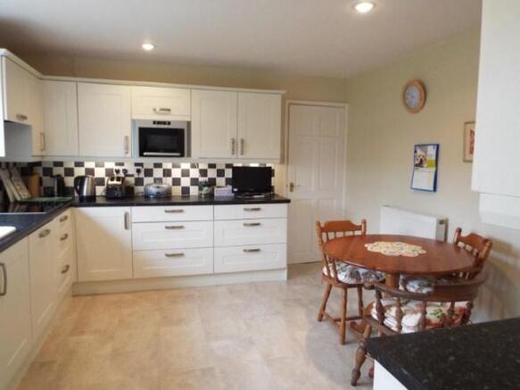 Kitchen/Breakfast
