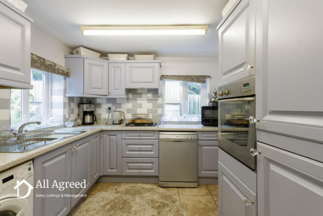 Kitchen 1 T202409231705.jpg