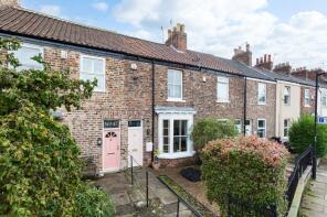 45, Field View, York YO30 6ES