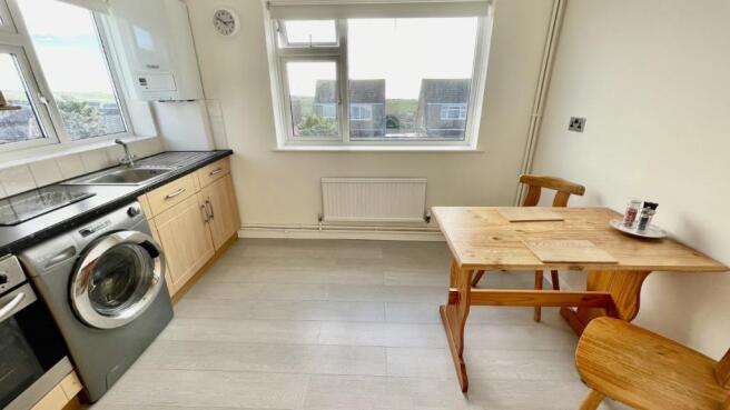 Kitchen/breakfast ro