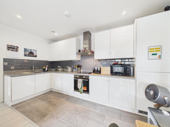 Maple Court - EweMove - Kitchen 2