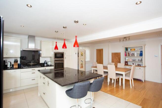 Kitchen/Breakfast