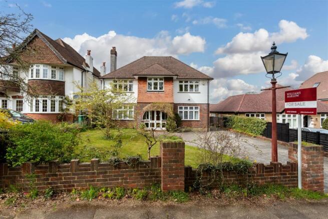 house-nork-way-banstead-101.jpg
