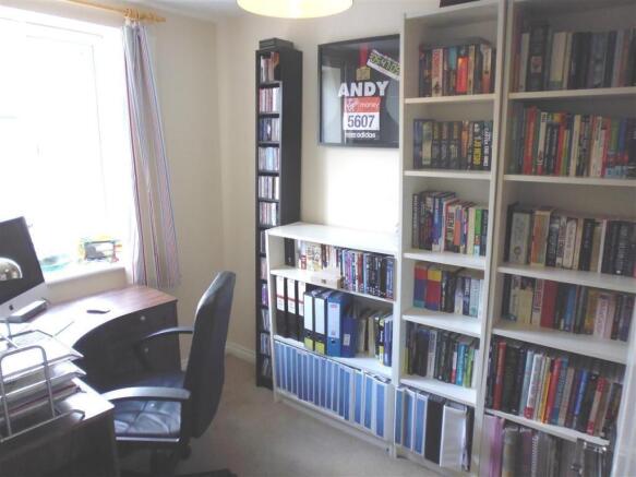 Photo 8