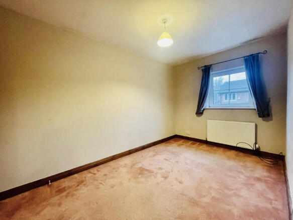 2 bed Town House to rent Image 8