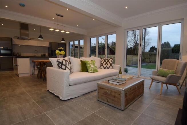 Kitchen/Dining/Famil