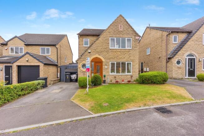 3 bed Detached for sale Image 9