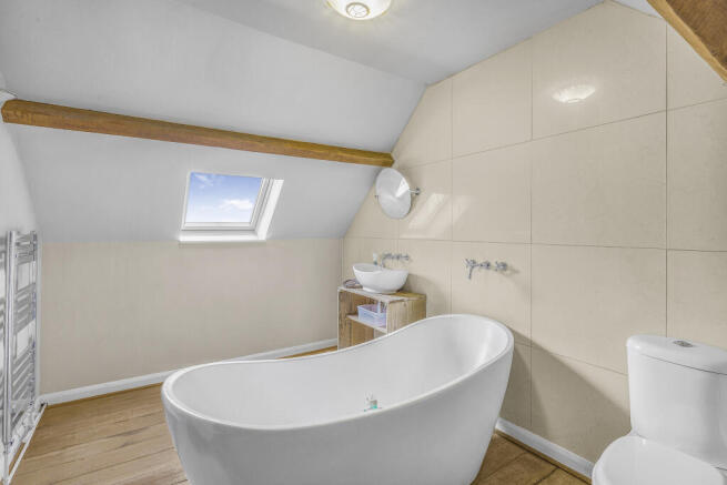 En-Suite Bathroom