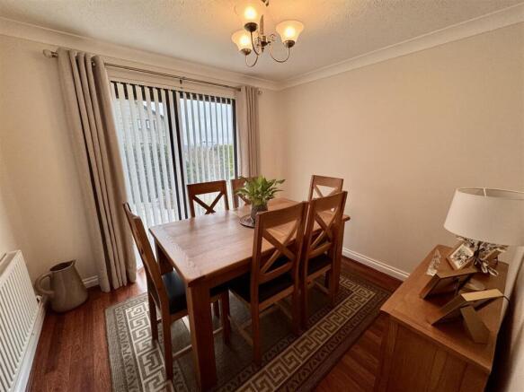 Dining Room/Bedroom