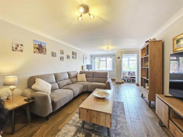 Smalls Croft, Woodborough, Nottingham photo 4