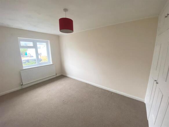 4 ashwin bed 3.jpg