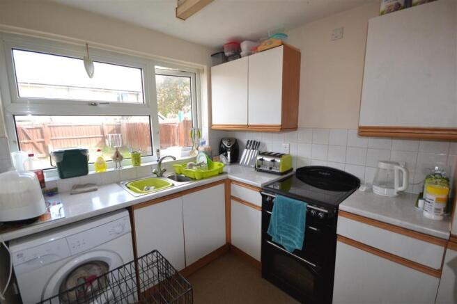 Kitchen :