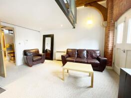 Apartment 16, 80 Scholars Gate, Severn Street, Birmingham B1 1QG