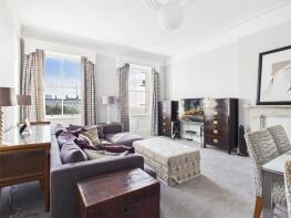 Flat 4, 31, Adelaide Crescent, Hove BN3 2JH