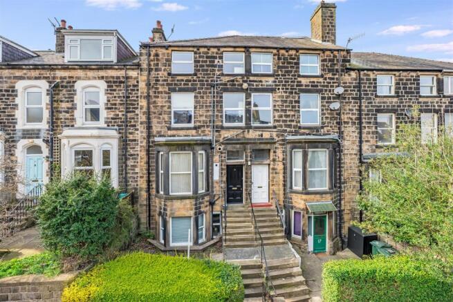 1 bed Flat for sale in ilkley
