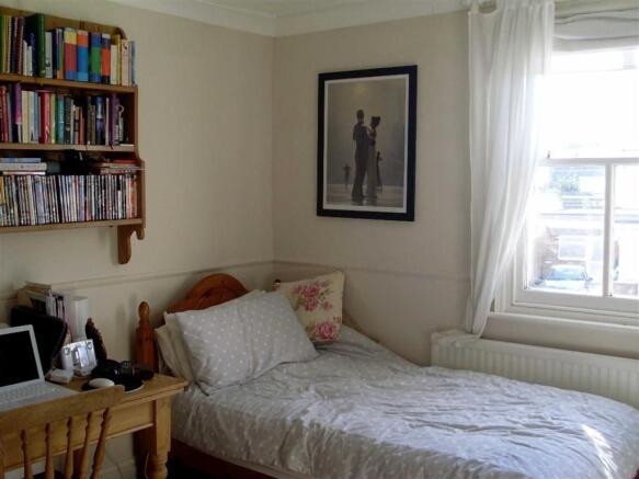 Photo 6