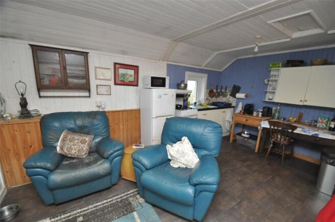 Living Room/Kitchen