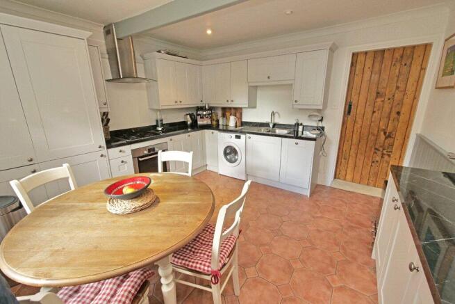 2 bed Terraced for sale Image 4