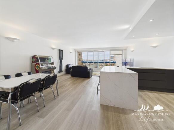 CAM03691G0-PR0065...