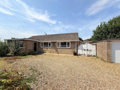 Filby Close, Filby