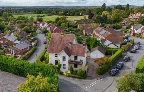Stone Hall, Stone Drive, Worcestershire, Herefordshire, WR13 6QJ